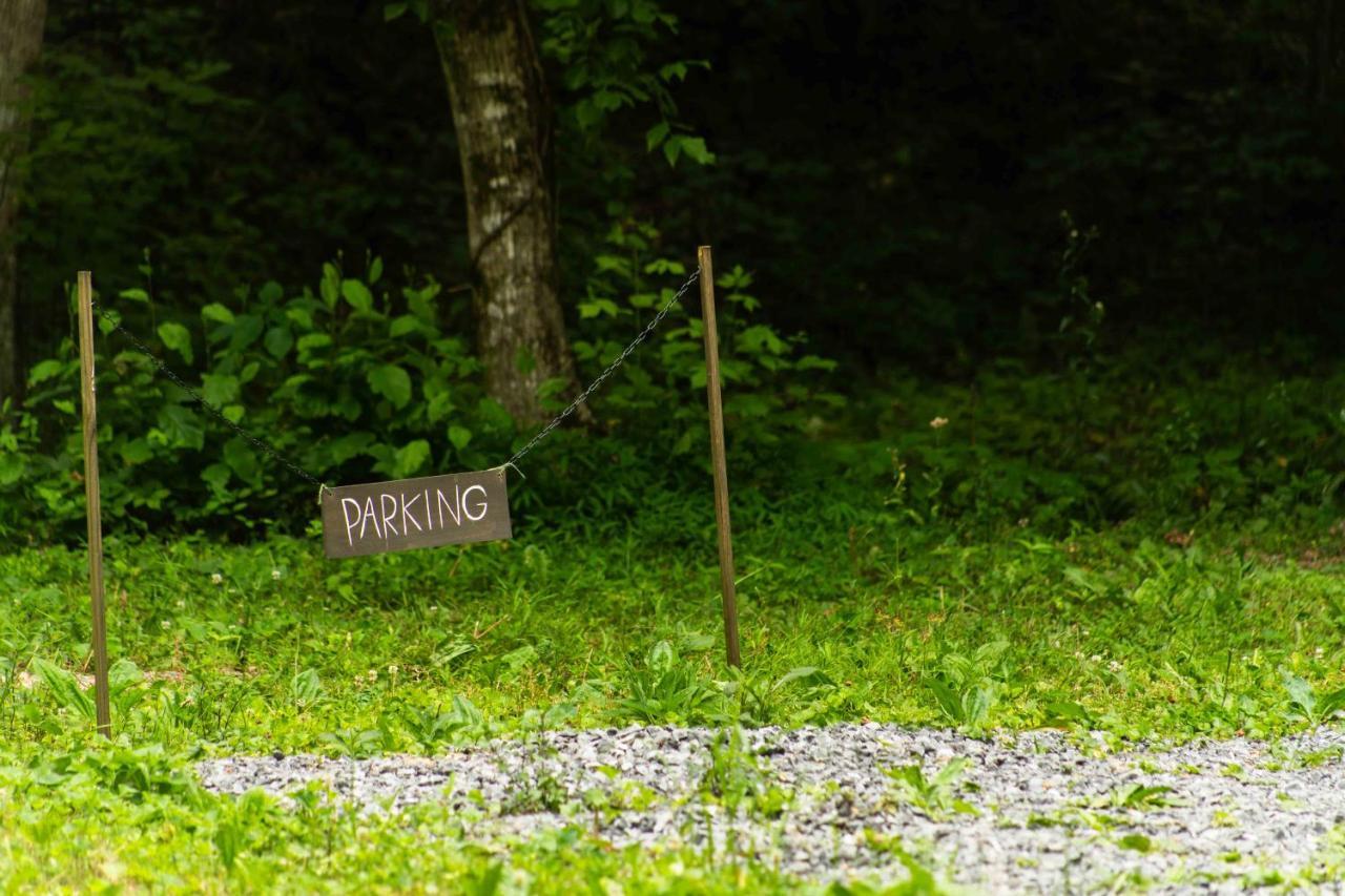 Solace Glamping 2 Sevierville Εξωτερικό φωτογραφία